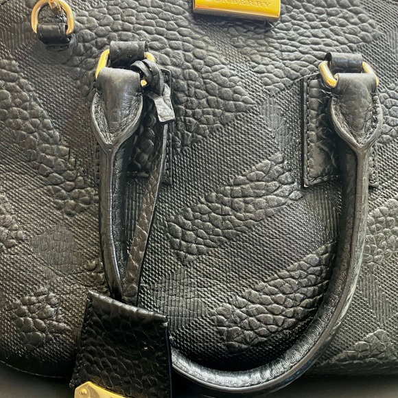 Two handles medium clutch Burburry bag almost new - Picture 6 of 12